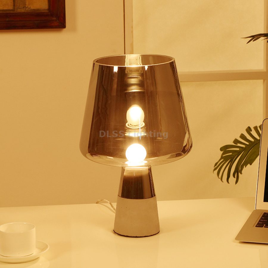 Lampă de masă LED, design original modern